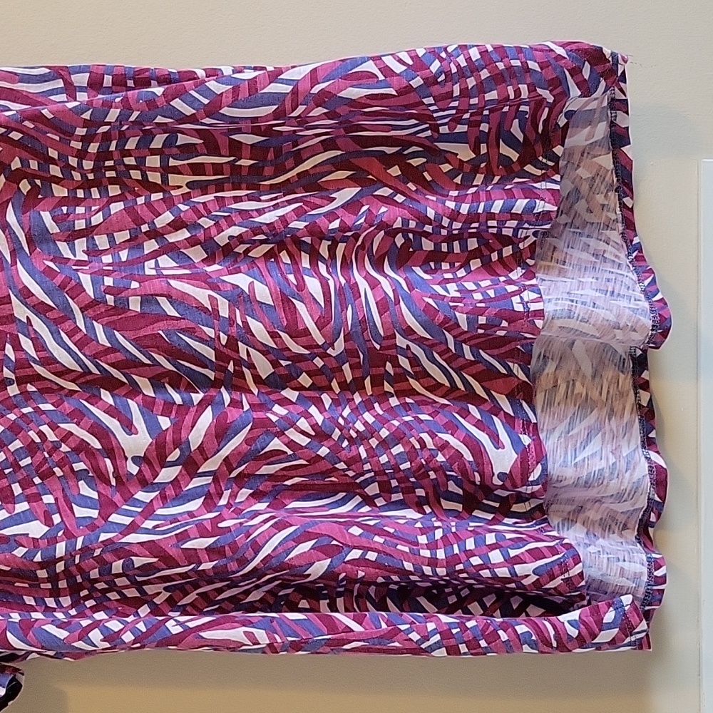 Anthropologie Printed Top - Picture 8 of 8